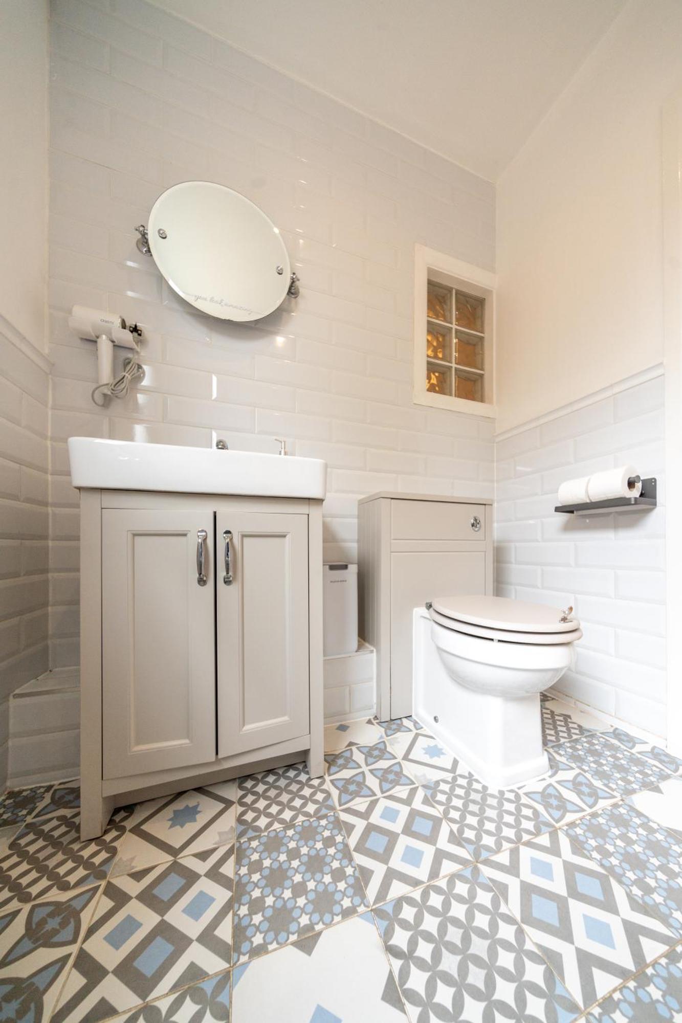 Beautiful 2 Bedroom With Private Garden In Wimbledon - Minutes From Central London Bagian luar foto