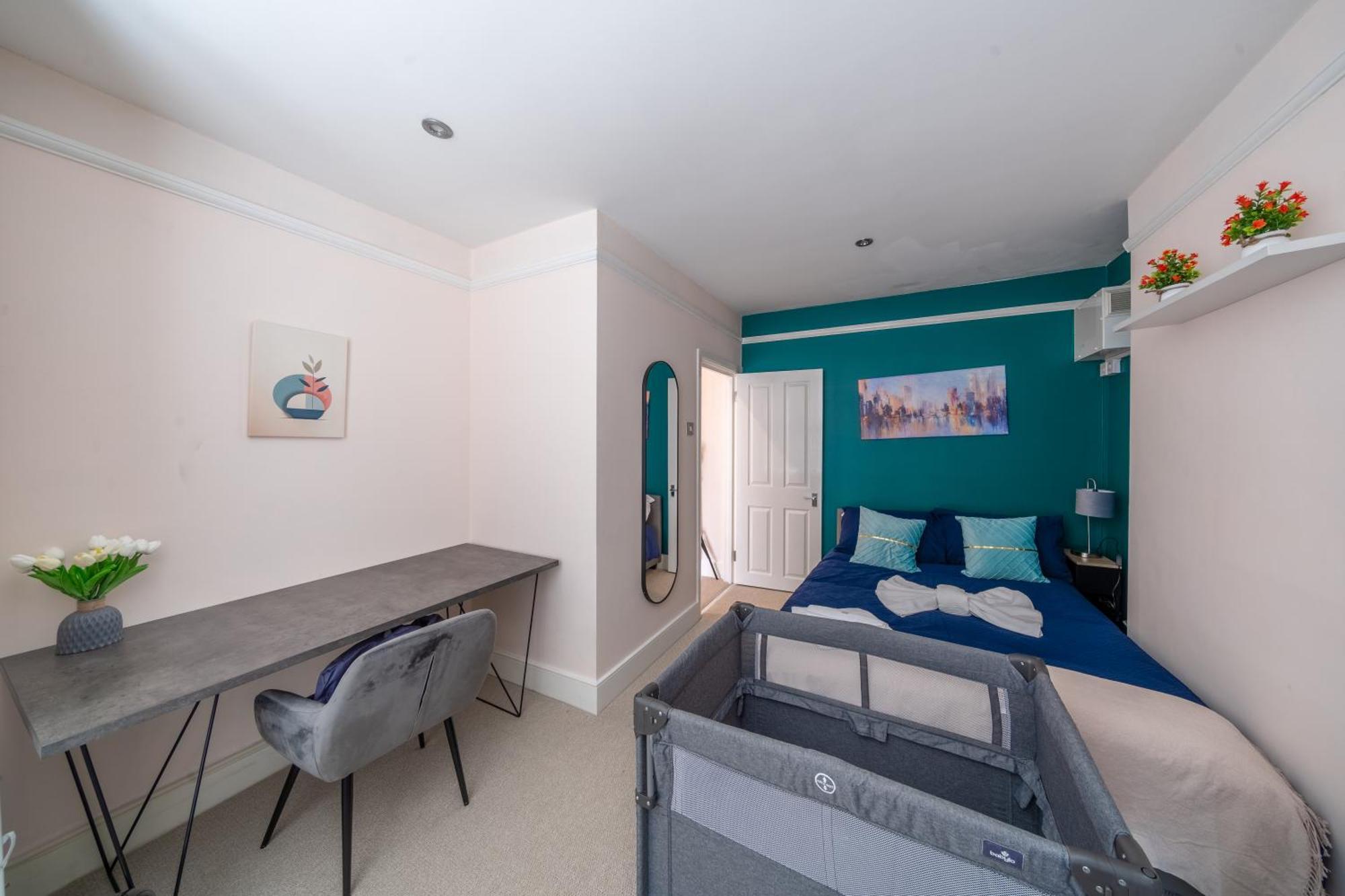 Beautiful 2 Bedroom With Private Garden In Wimbledon - Minutes From Central London Bagian luar foto