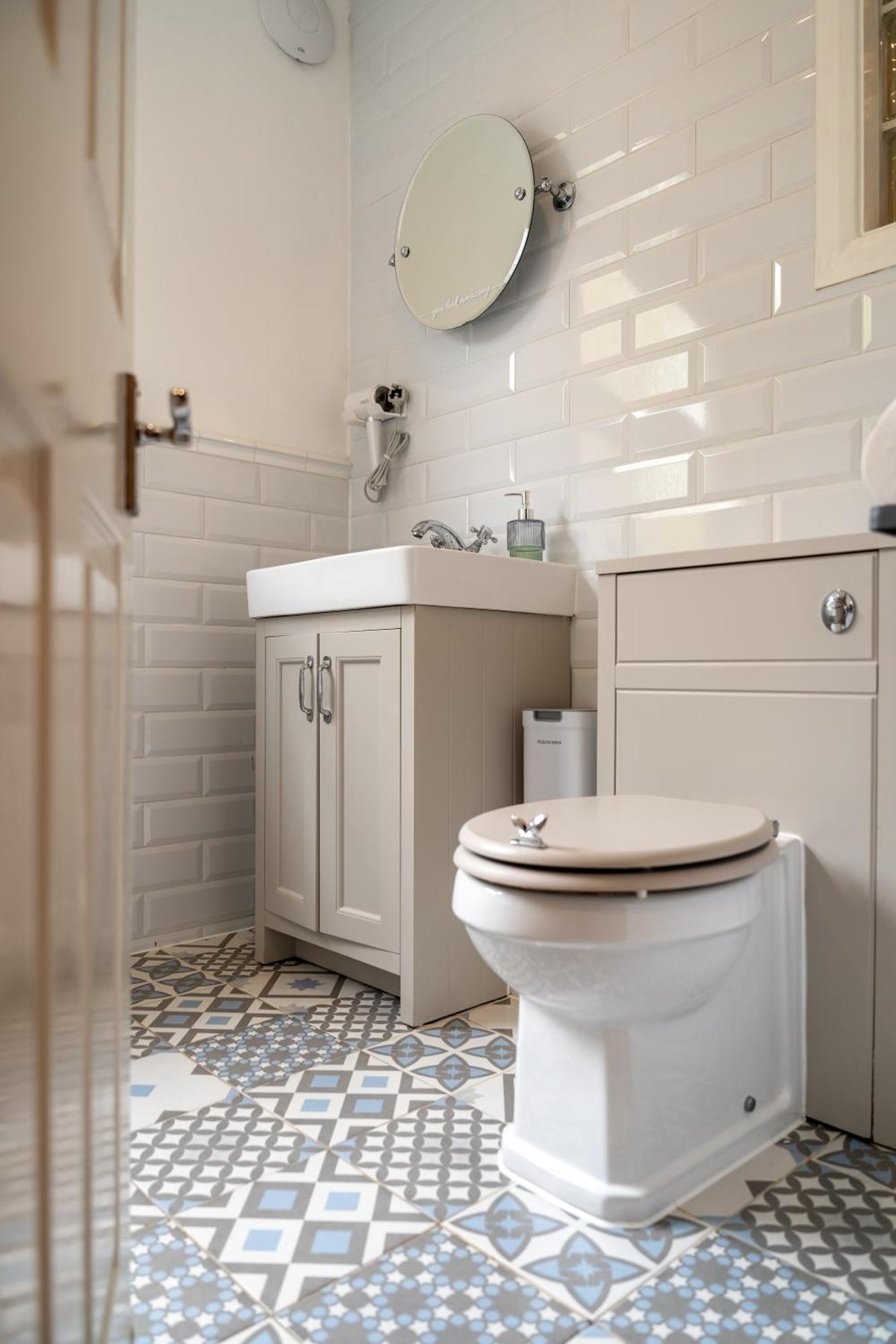 Beautiful 2 Bedroom With Private Garden In Wimbledon - Minutes From Central London Bagian luar foto